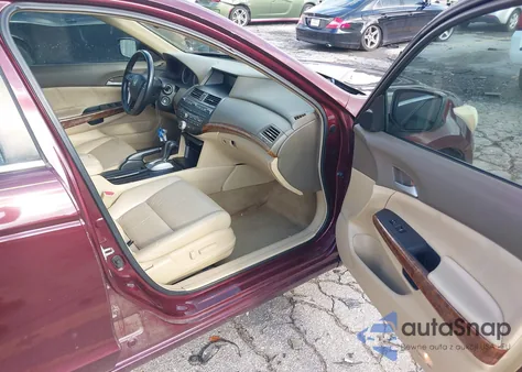 2009 Honda Accord 3.5 Ex-L z USA, uszkodzony, nr VIN 1HGCP36819A013162